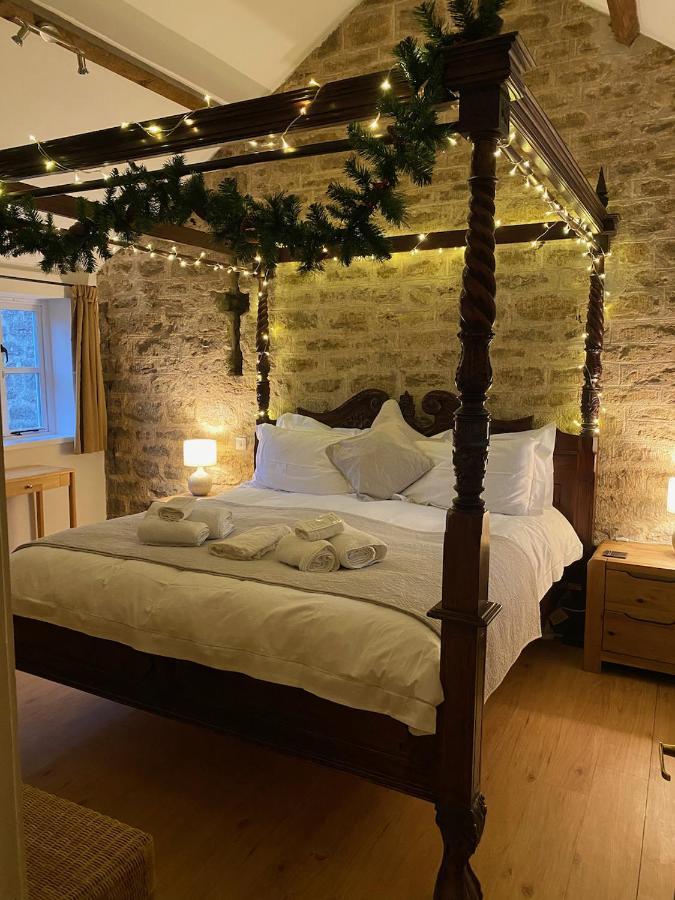 Norburton Hall Cottages Bridport Extérieur photo